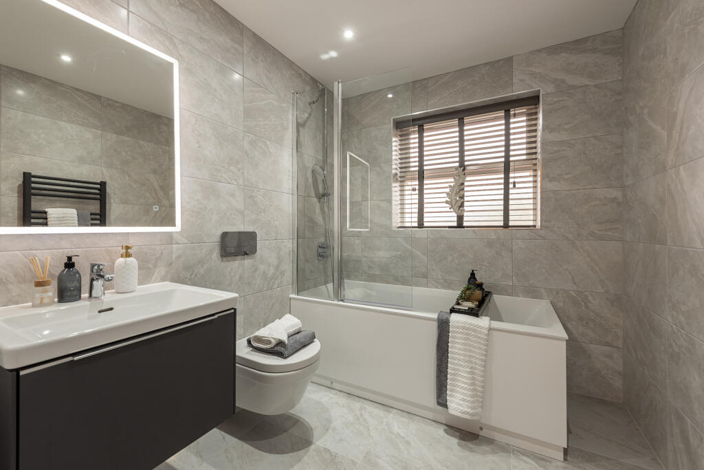 Additional image 6 of Bloomfield Road, Harpenden, Hertfordshire, AL5