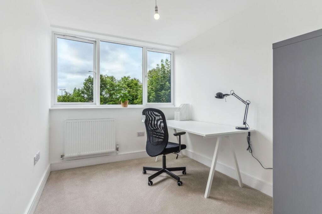 Additional image 15 of Vaughan Road, Harpenden, AL5