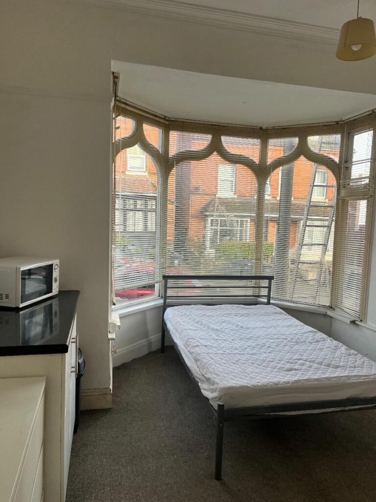 Additional image 3 of 33 Harrison Rd