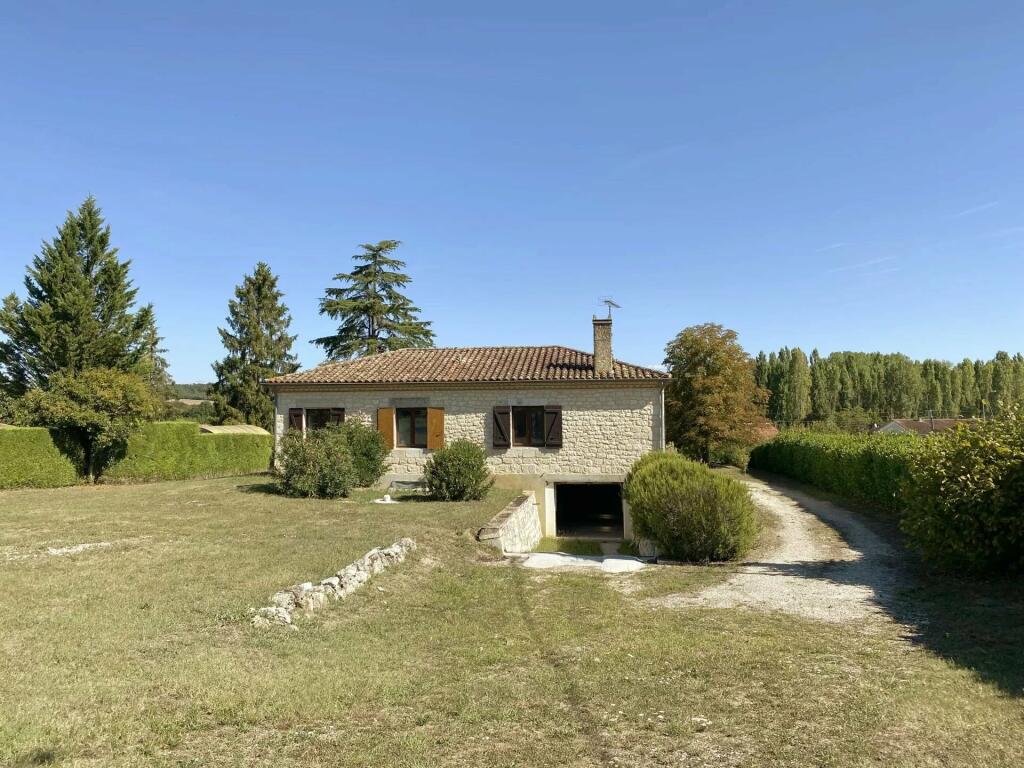 Additional image 2 of Aquitaine, Lot-et-Garonne, Monflanquin, France