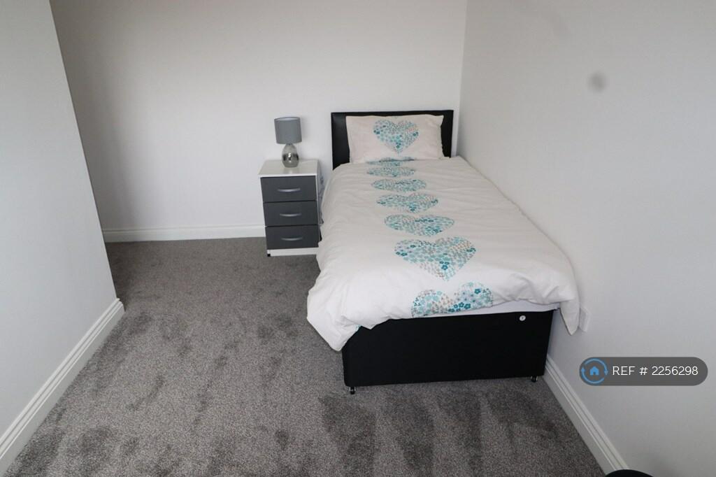 Additional image 3 of Gracemere Crescent, Birmingham, B28