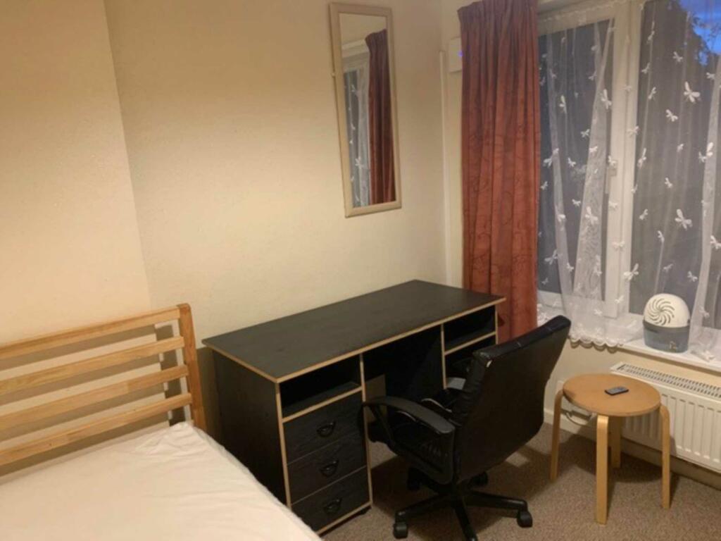 Additional image 9 of Spring Glen, Hatfield