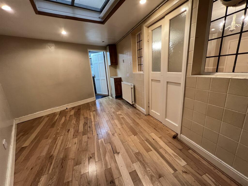 Additional image 8 of Englestede Close, Handsworth Wood, Birmingham