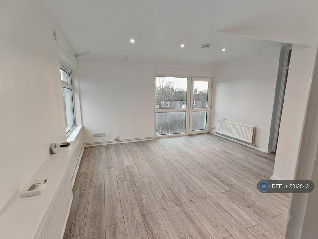 Additional image 7 of Northdown Road, Hatfield, AL10