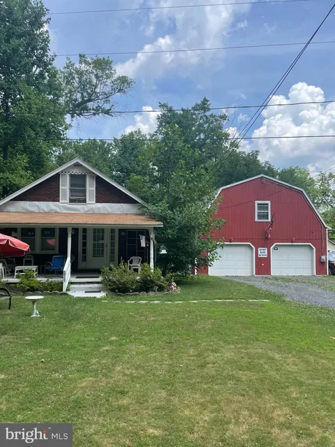 2107 N Rockhill Road, Sellersville, PA 18960