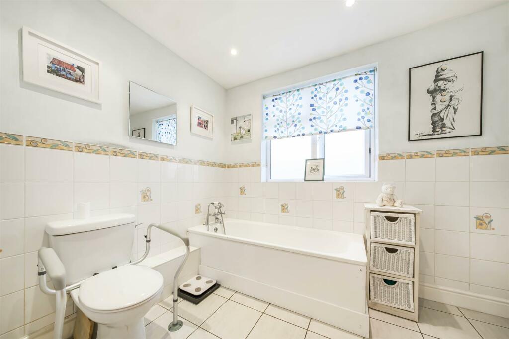 Additional image 9 of South Riding, Bricket Wood, St. Albans