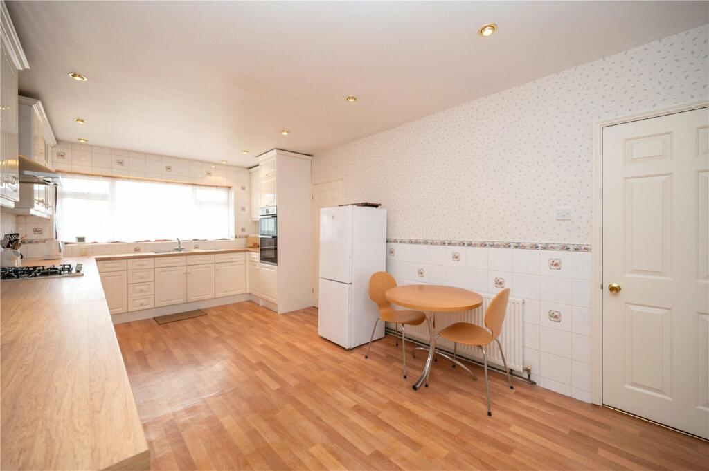 Additional image 11 of Mayflower Road, Park Street, St. Albans, Hertfordshire