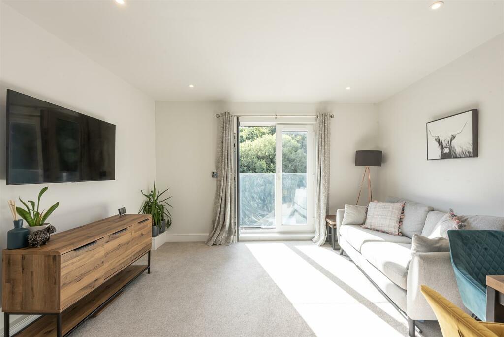 Additional image 7 of Soothouse Spring, St Albans