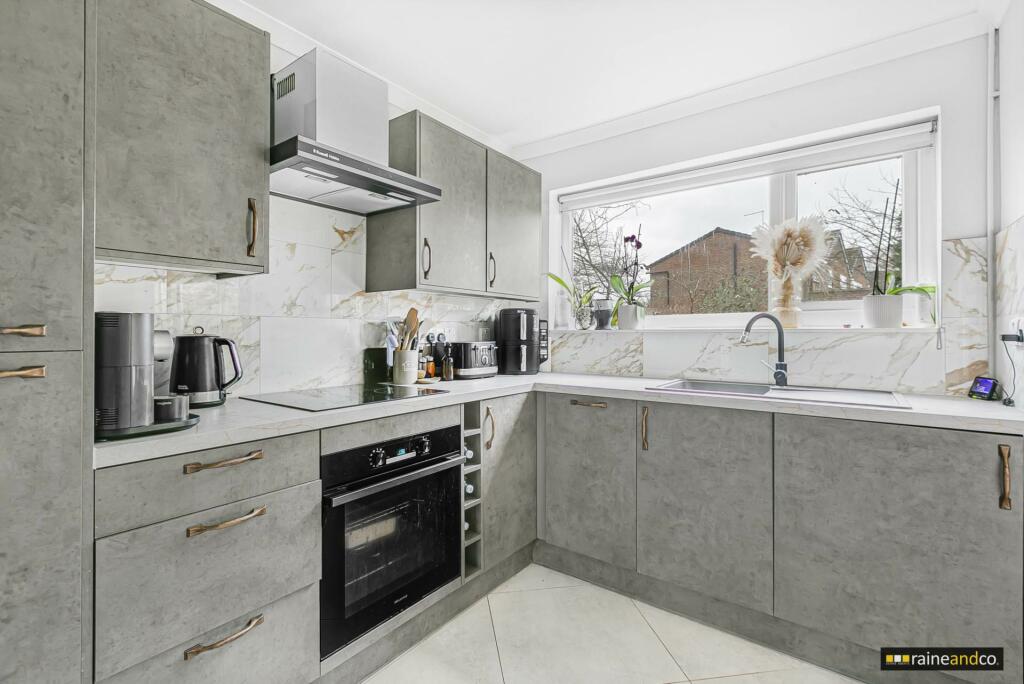 Additional image 8 of Elm Drive, Hatfield, Herts, AL10