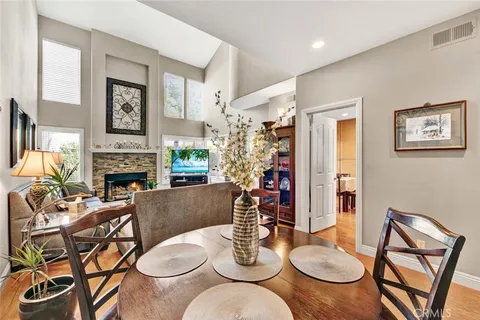 15 Encantado Cyn, Rancho Santa Margarita, CA 92688