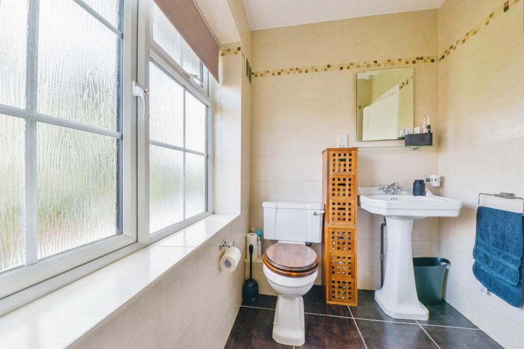 Additional image 11 of Woodhall Lane, WELWYN GARDEN CITY
