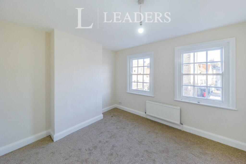 Additional image 4 of High Street