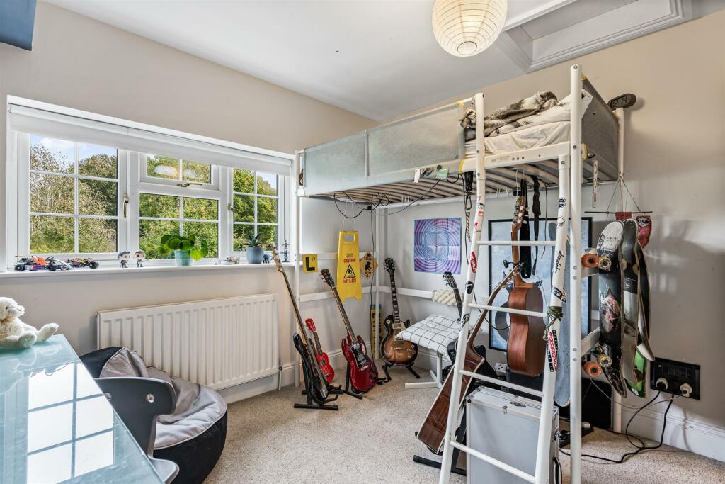 Additional image 14 of Pottersheath Road, Welwyn