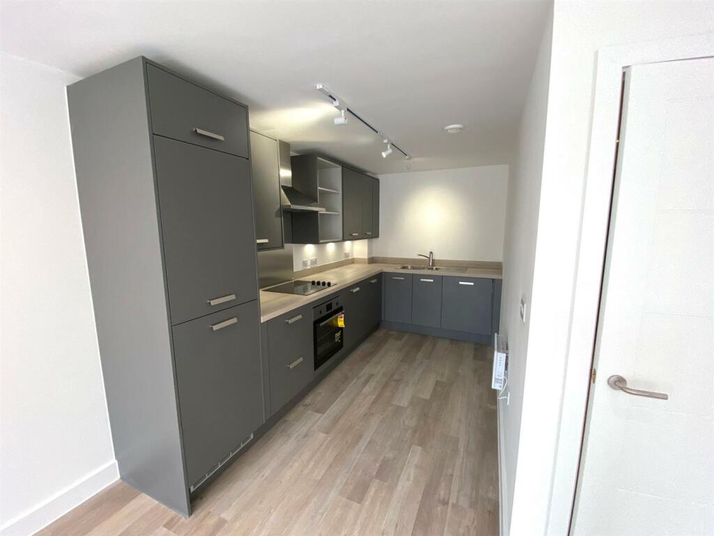 Additional image 36 of Lombard Street, Birmingham