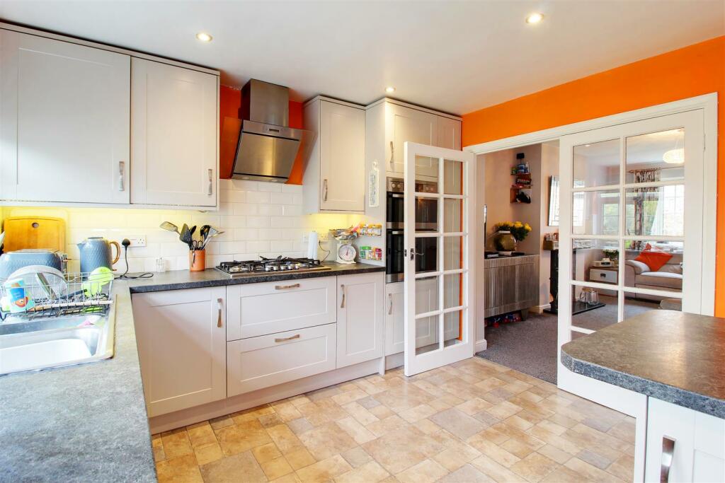 Additional image 24 of Tollgate Road, Colney Heath
