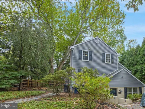 Primary image of 2110 Darby Creek Road, Havertown, PA 19083