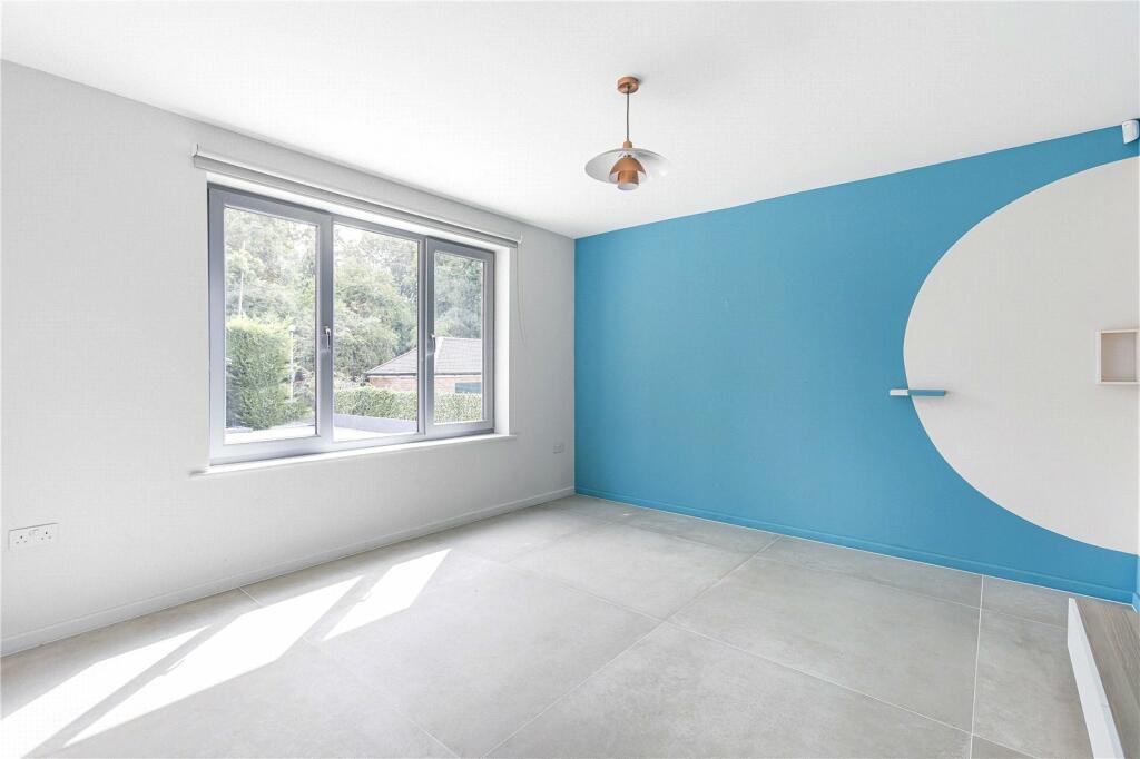 Additional image 8 of Great North Road, Brookmans Park, Hertfordshire, AL9