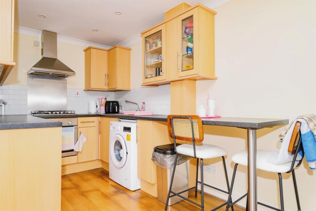 Additional image 6 of St. Annes Road, London Colney, St. Albans