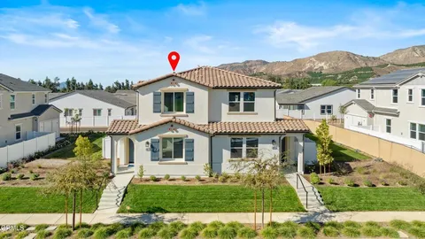 337 Grapefruit Lane, Piru, CA 93040