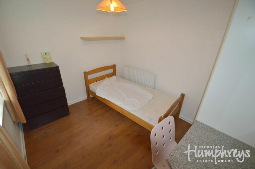 Additional image 4 of High Dells