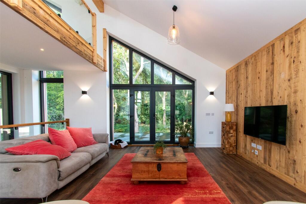 Additional image 2 of Park Street Lane, Park Street, St. Albans, Hertfordshire, AL2