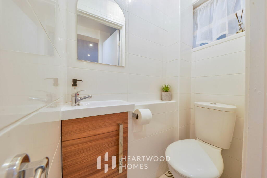 Additional image 13 of Holyrood Crescent, St. Albans, AL1 2LU