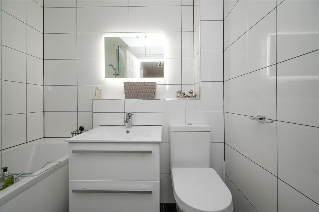 Additional image 12 of Minister Court, Frogmore, St. Albans, Hertfordshire