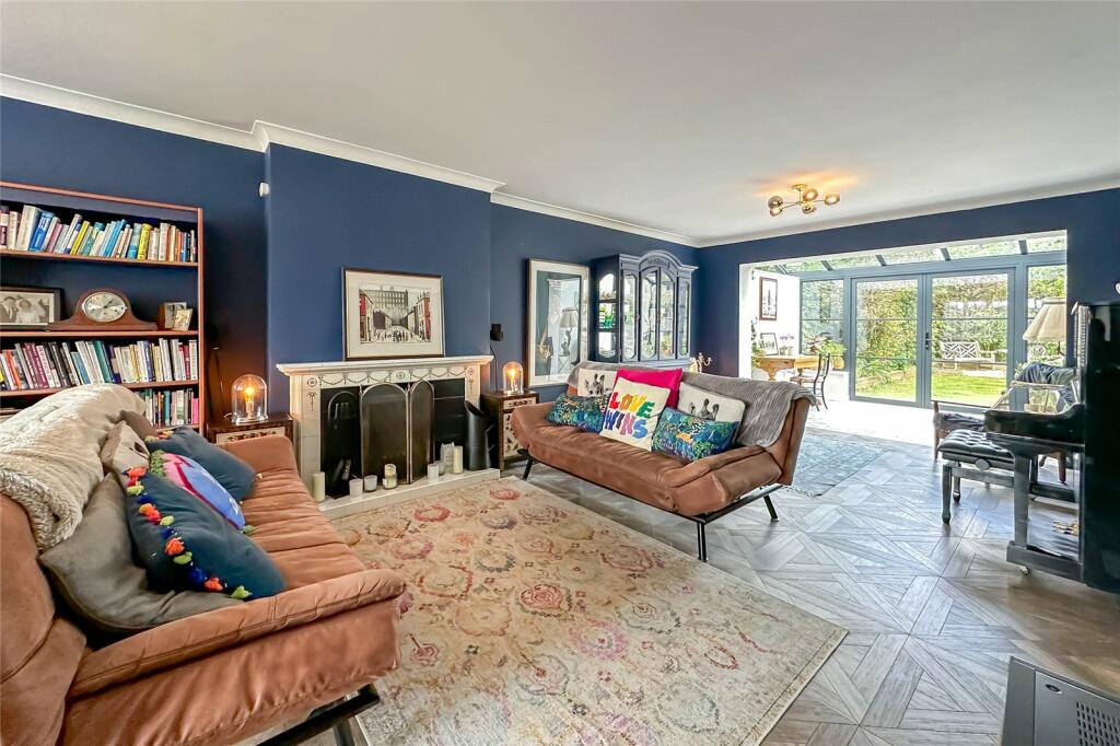 Additional image 16 of Tippendell Lane, St. Albans, Hertfordshire, AL2