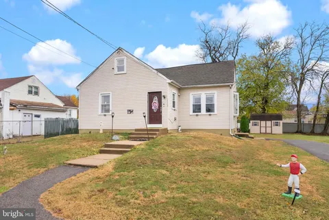 Primary image of 2639 Linconia Avenue, Feasterville Trevose, PA 19053