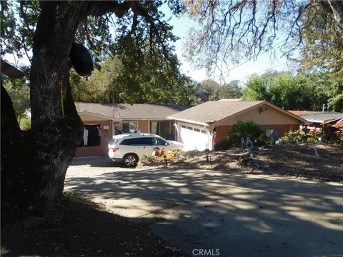 Primary image of 945 Central Park Avenue, Lakeport, CA 95453