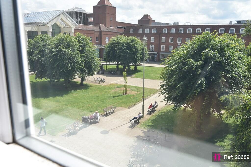 Additional image 19 of Stonehills, Welwyn Garden City