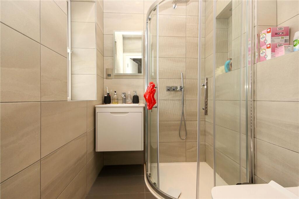 Additional image 7 of Crescent Gardens, St. Albans, Hertfordshire, AL4