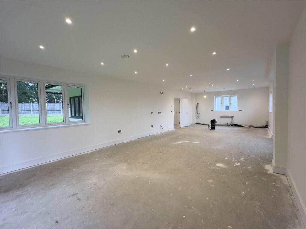 Additional image 8 of Kentish Lane, Essendon, Hertfordshire, AL9