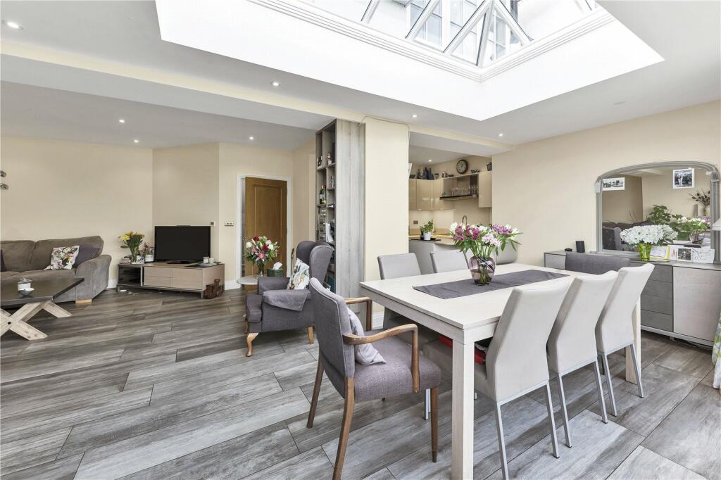 Additional image 3 of Orme Court, Essendon, Hertfordshire, AL9