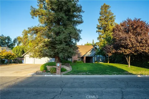 7442 N Tahan Avenue, Fresno, CA 93711