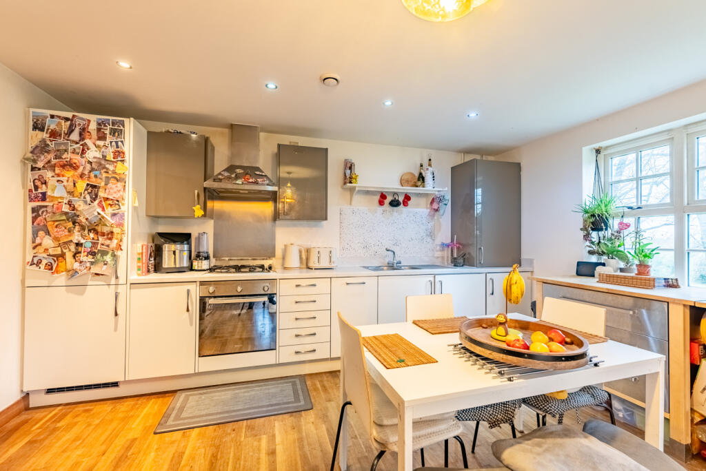 Additional image 8 of Walter Slade Court, Napsbury Park, St. Albans, Hertfordshire, AL2