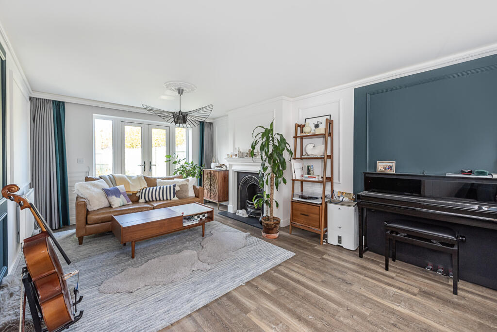 Additional image 2 of Kestrel Way, St. Albans, Hertfordshire, AL4