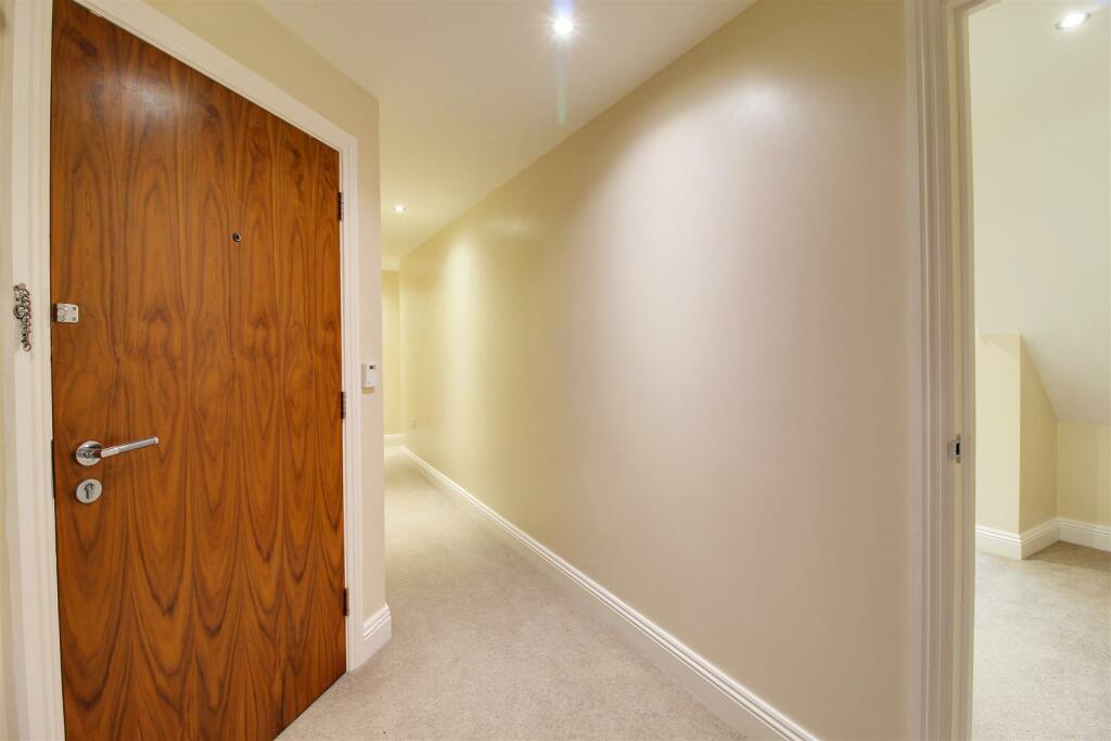 Additional image 11 of Green Close, Brookmans Park