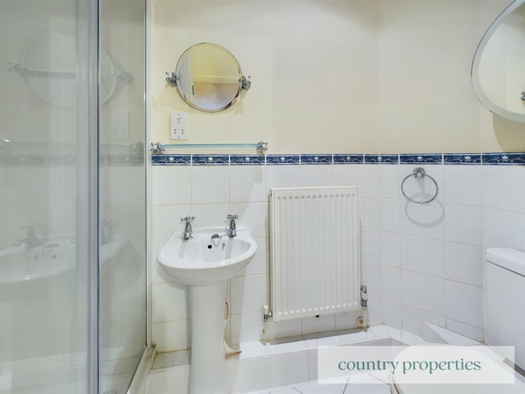 Additional image 5 of Oaklands Court, WELWYN, AL6