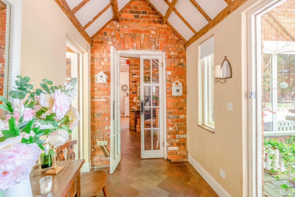 Additional image 6 of Sandridgebury Lane, Sandridgebury, St. Albans, Hertfordshire