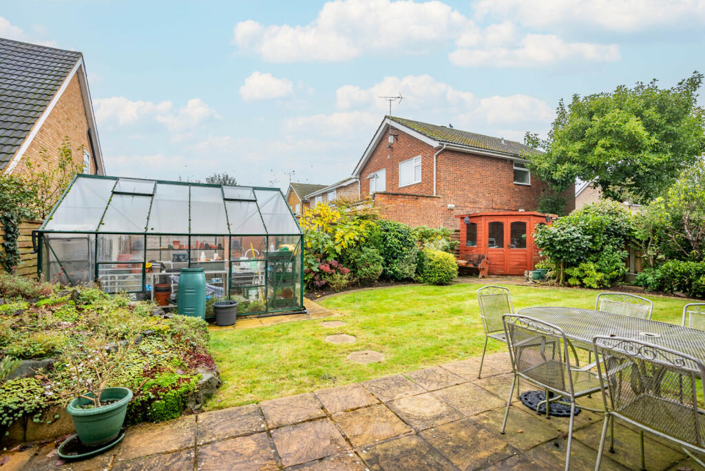 Additional image 17 of Manor Drive, St. Albans, Hertfordshire, AL2