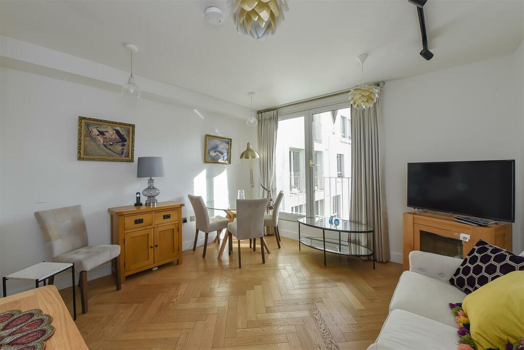 Additional image 12 of Leyton Road, Harpenden