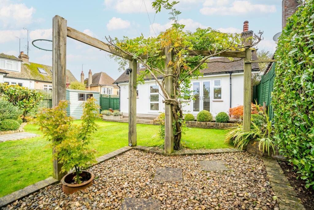 Additional image 16 of Manland Avenue, Harpenden, Hertfordshire, AL5