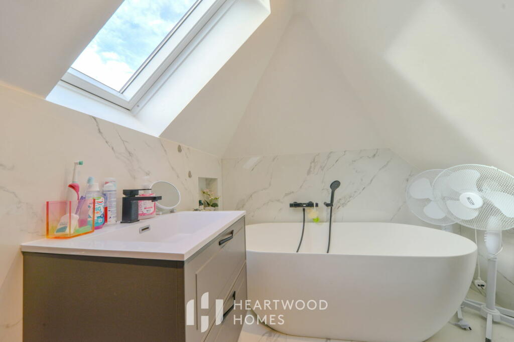 Additional image 21 of Nimrod Close, St. Albans, AL4 9XY