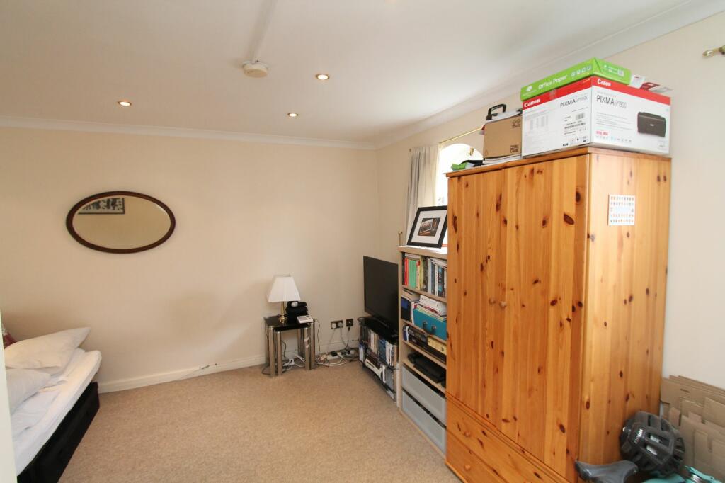 Additional image 4 of Walsingham Close, Hatfield, AL10