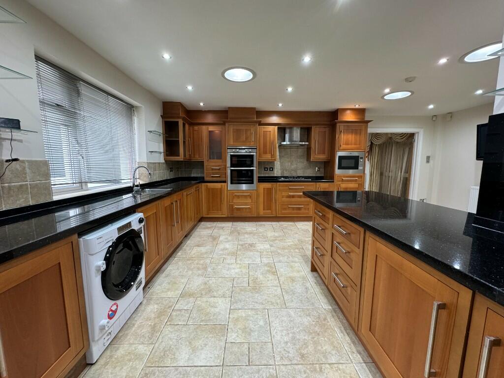 Additional image 5 of Antringham Gardens, Birmingham, B15