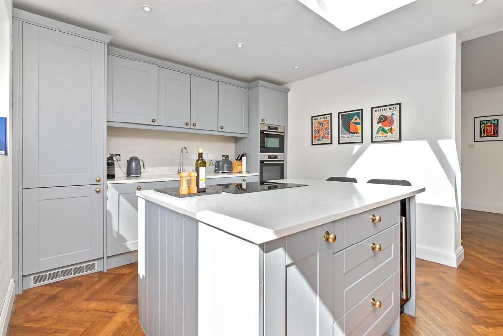 Additional image 7 of Francis Avenue, St. Albans