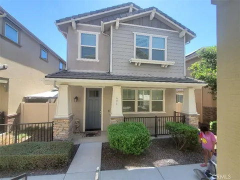 646 S Fillmore Avenue, Rialto, CA 92376