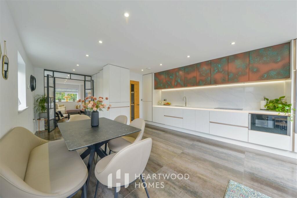 Additional image 8 of Tennyson Road, St. Albans, AL2 3HX