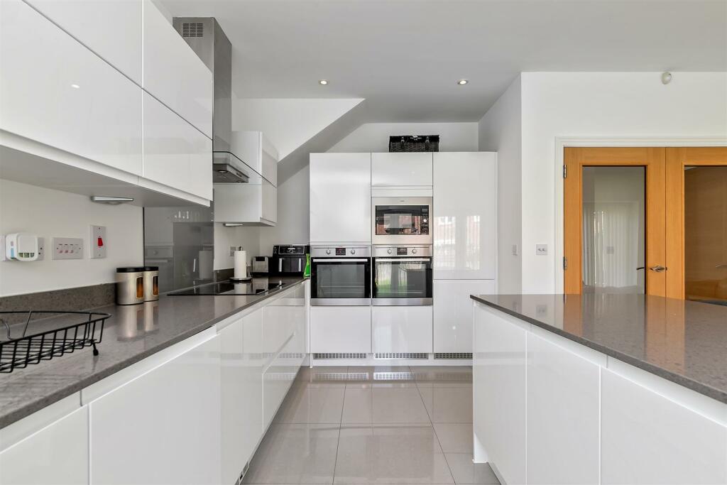 Additional image 13 of The Green, Kings Park, St. Albans